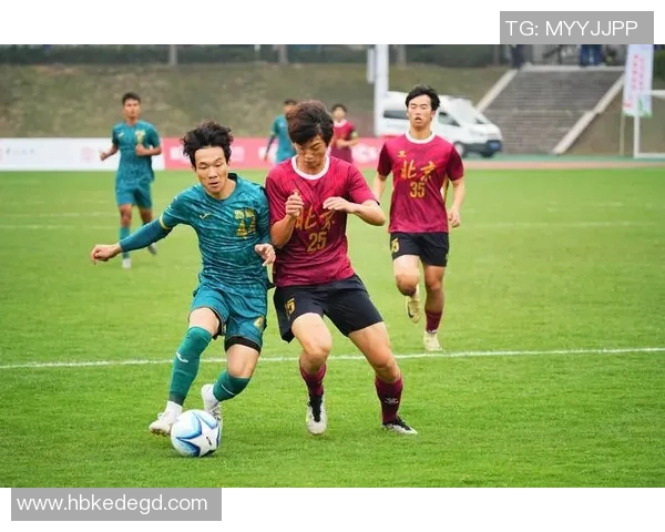 探讨北京足球队在比赛中的耐力表现与训练策略分析